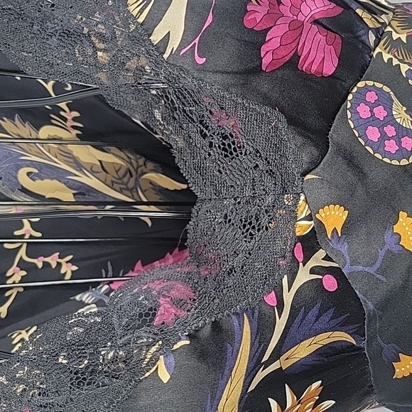 JALOUX/ZALU Floral Lacey Silk Women's‎ Lingerie Large - Picture 4 of 9